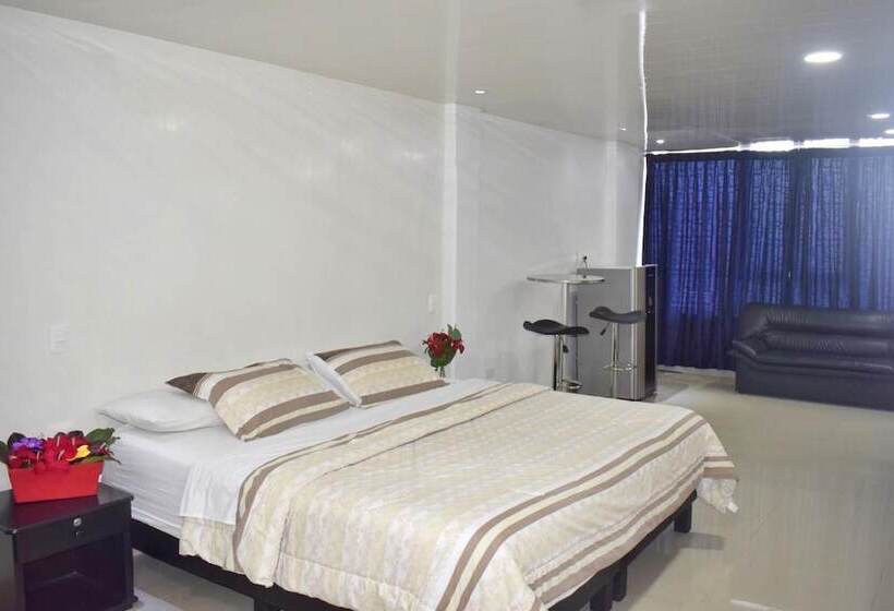 هتل Los Cristales