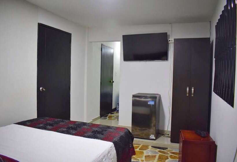 هتل Los Cristales