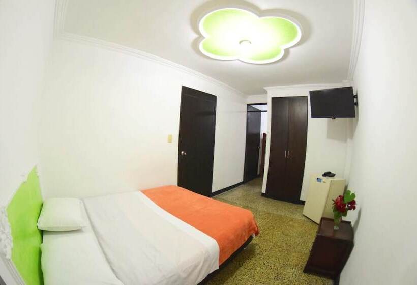 هتل Los Cristales