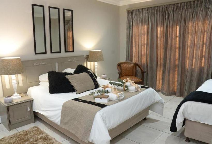 ペンション College Lodge