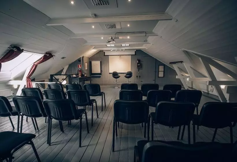 Majatalo Kongelfs Gästgifveri & Citycamping