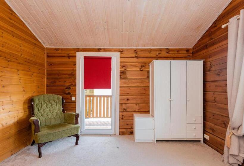 پانسیون Viski Vila