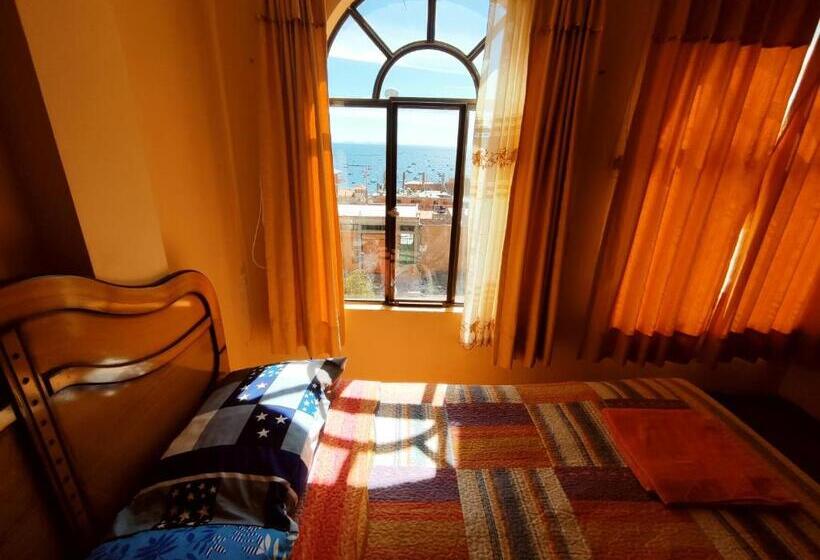 هاستل Hostal Las Balsas