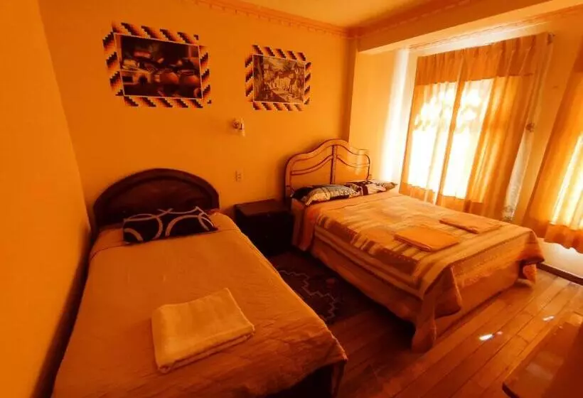هاستل Hostal Las Balsas