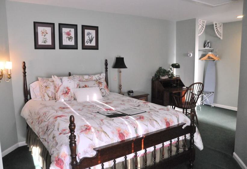 ユースホステル Strong House Inn