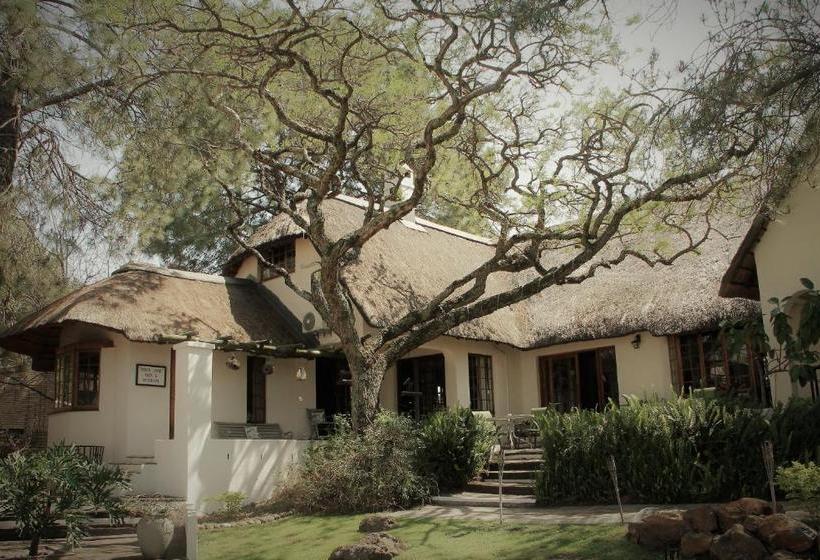 ペンション Buller's Rest Guest Lodge