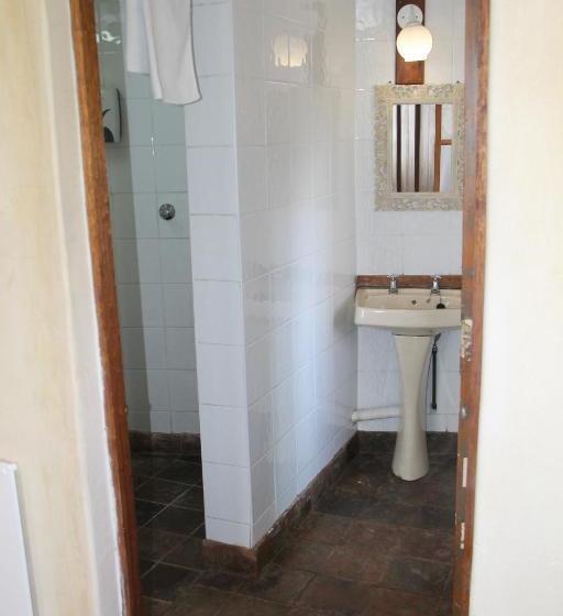 ペンション Buller's Rest Guest Lodge