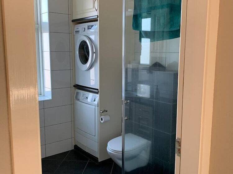 פנסיון Guesthouse Tilraun