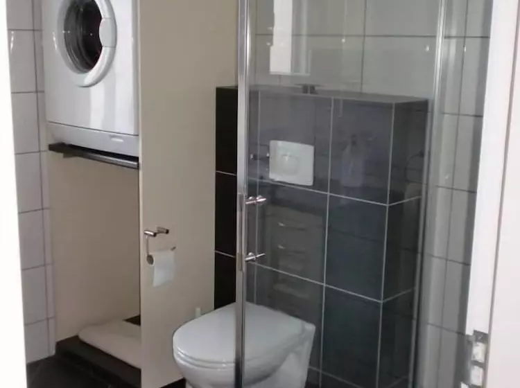 پانسیون Guesthouse Tilraun