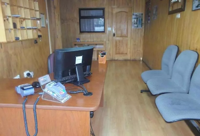 پانسیون Hostal Fx