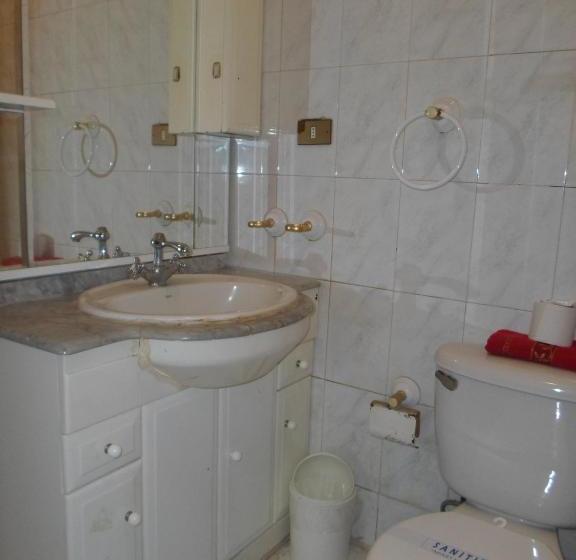 بنسيون Hostal Fx