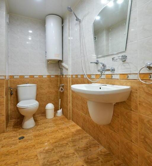 پانسیون Mavrova Guest House