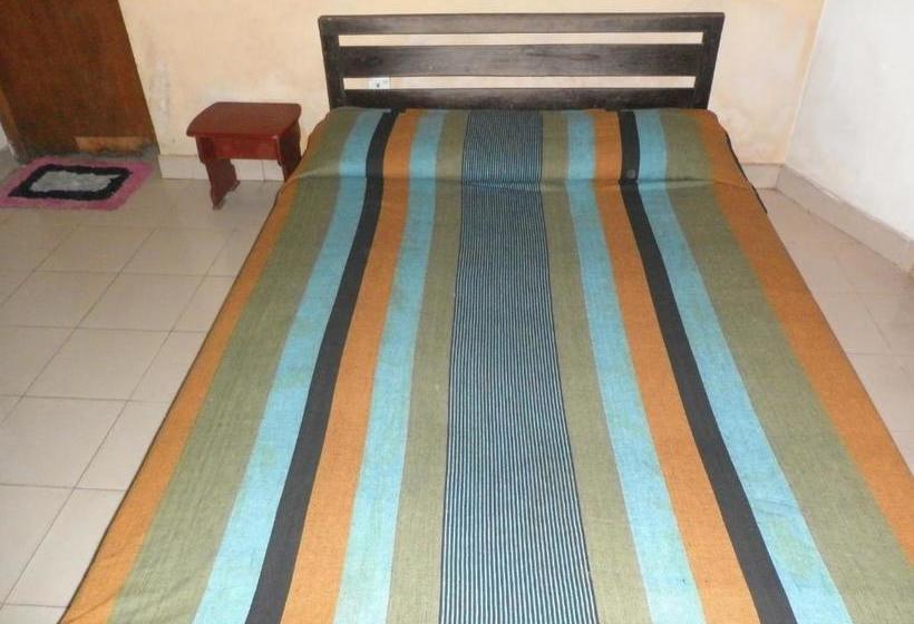 بنسيون Mccarthy Guesthouse