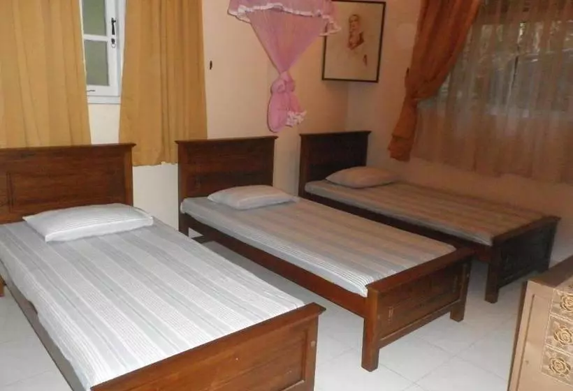 Pensió Mccarthy Guesthouse