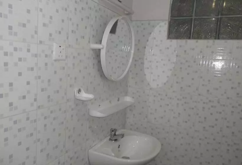 Pensió Mccarthy Guesthouse