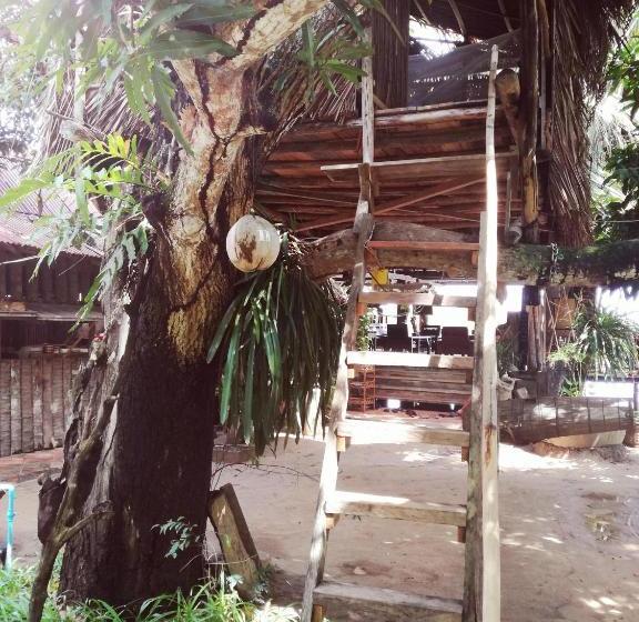 بنسيون Samon Village