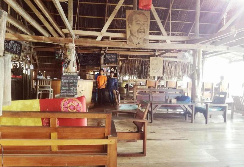 بنسيون Samon Village