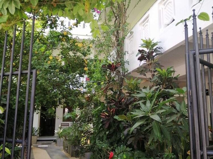 פנסיון Unawatuna Beach Bungalow