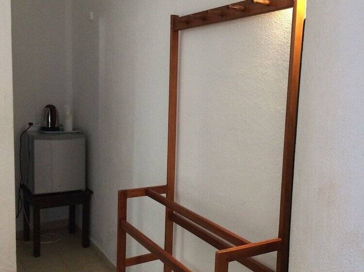 פנסיון Unawatuna Beach Bungalow