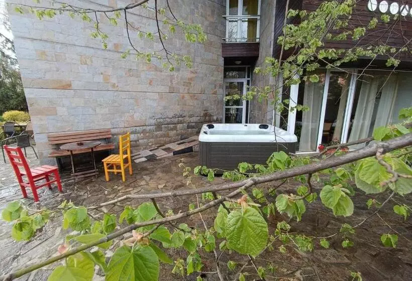 Pensió Villa Forest Way