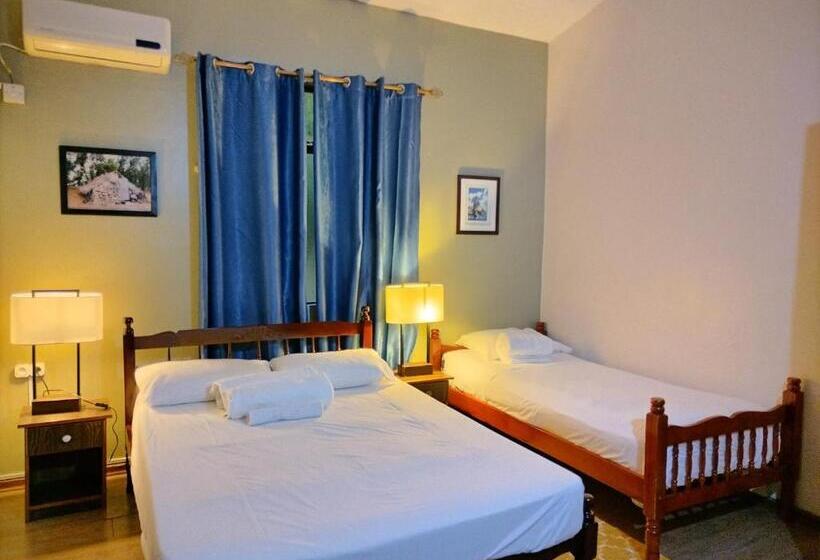 Pensionat Villa La Romance Kreol