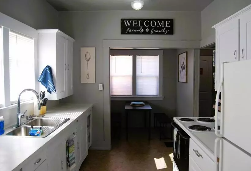 Retkeilymaja Deep Water Inn