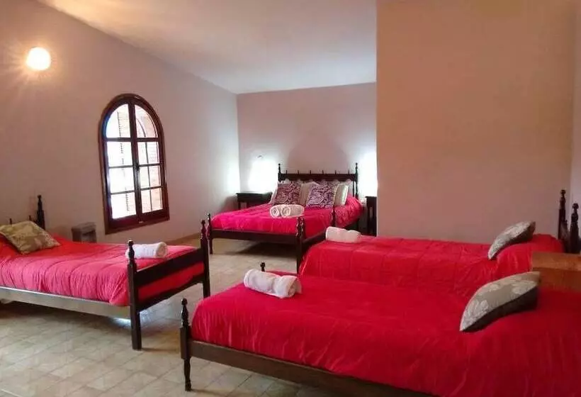 Retkeilymaja Posada Del Centro