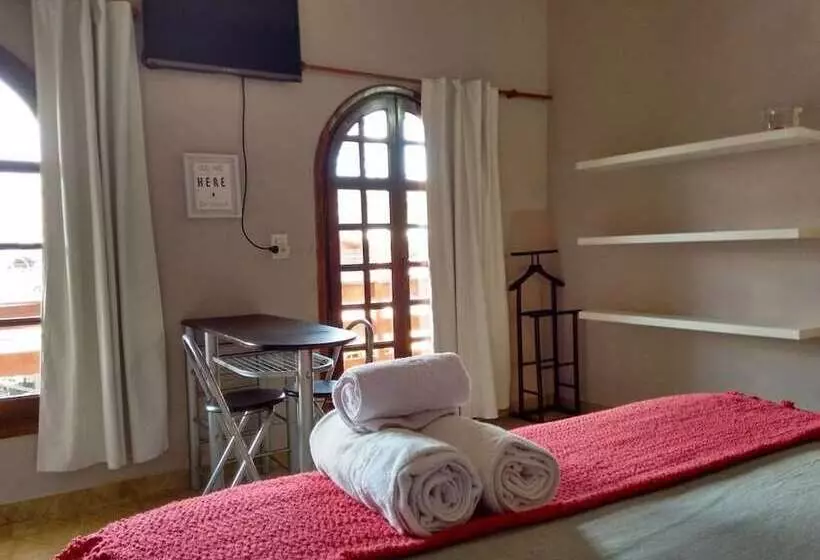 Retkeilymaja Posada Del Centro