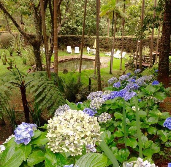 ユースホステル Pousada Villa Rhústica