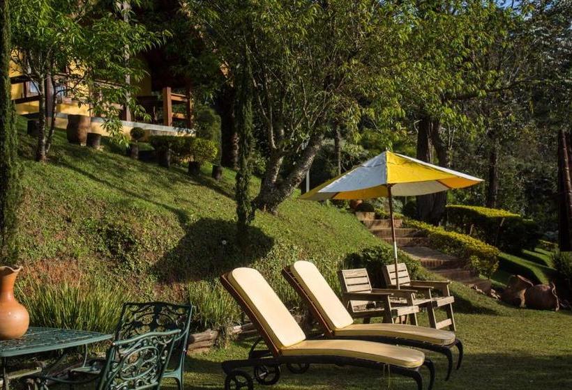 ユースホステル Pousada Villa Rhústica