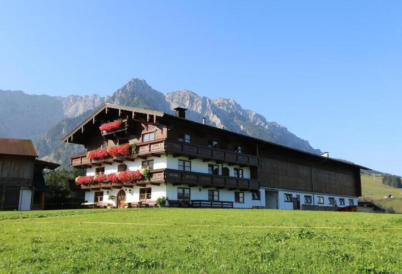 בית מלון כפרי Hagerhof