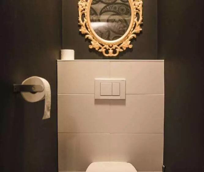 هتل V E R O N E   Rooms & Suites   Liège   Rocourt