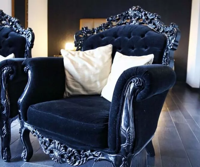 هتل V E R O N E   Rooms & Suites   Liège   Rocourt
