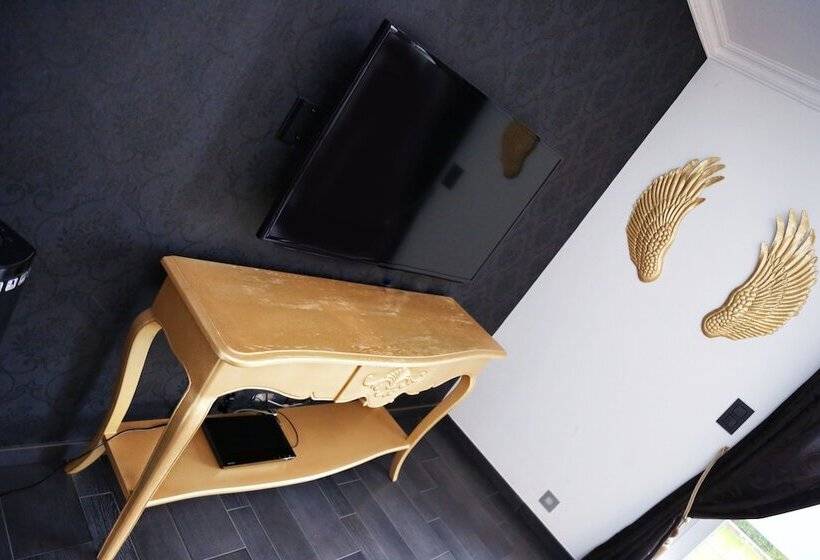 Hotel V E R O N E   Rooms & Suites   Liège   Rocourt