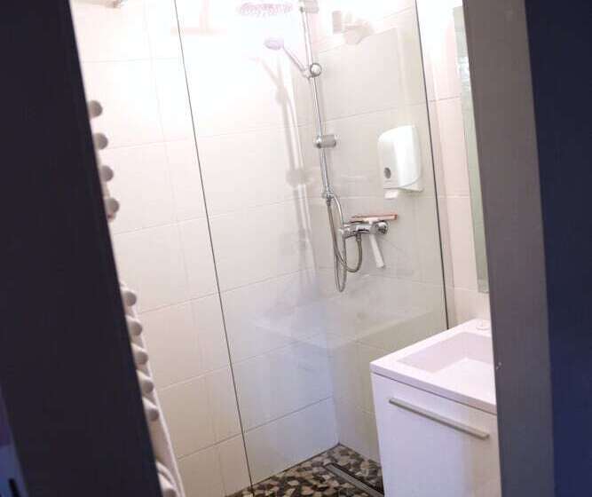 Hotel V E R O N E   Rooms & Suites   Liège   Rocourt