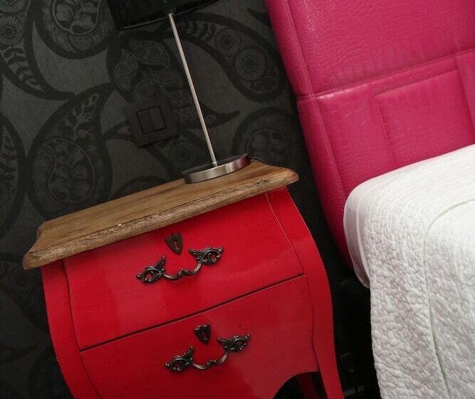 Hotel V E R O N E   Rooms & Suites   Liège   Rocourt