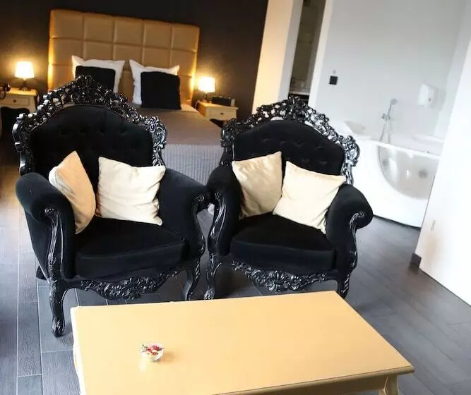 هتل V E R O N E   Rooms & Suites   Liège   Rocourt