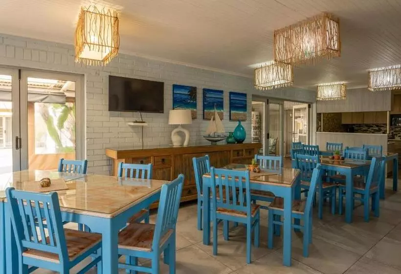 Majatalo Beach Cabanas