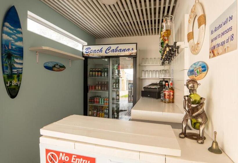 ペンション Beach Cabanas