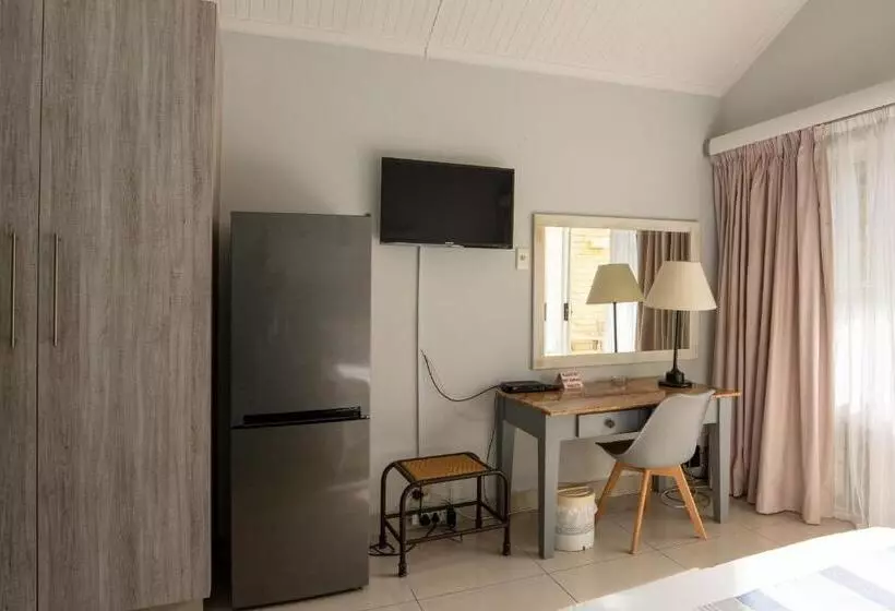 Majatalo Beach Cabanas