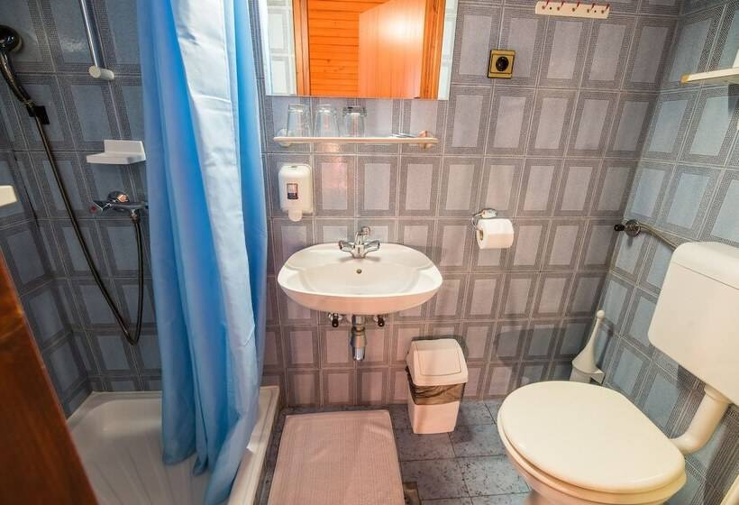 پانسیون Bed&breakfast Hisa Resje