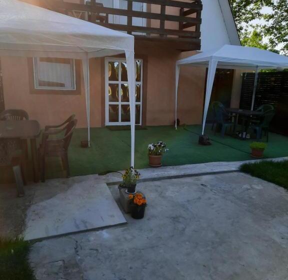 پانسیون Casa Stela