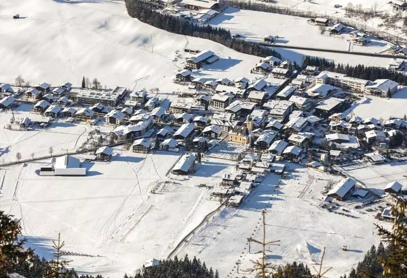 Majatalo Hirzingerhof