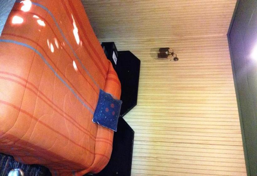 بنسيون Hostel 1760