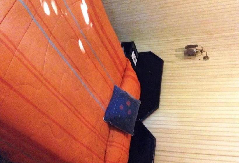 بنسيون Hostel 1760