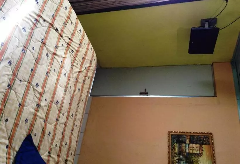 ペンション Hostel 1760