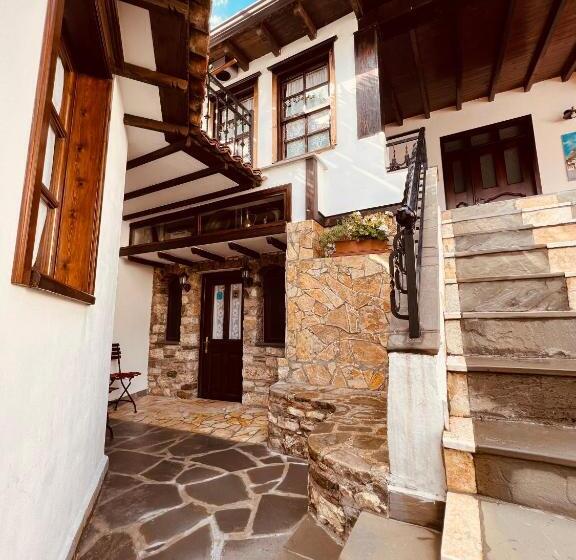 膳宿费 Kris Guesthouse