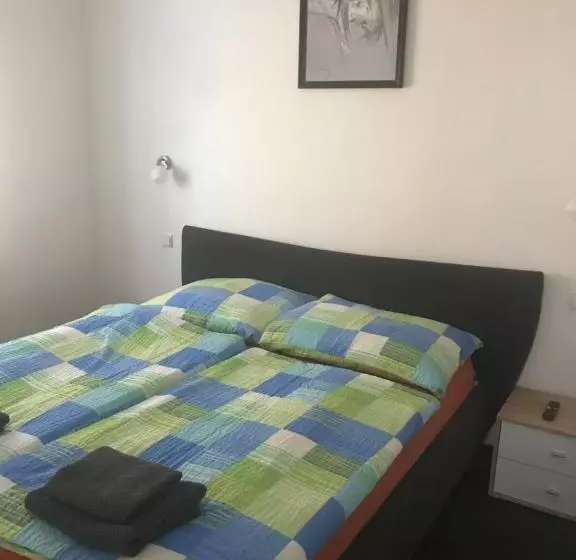 پانسیون Penzion Na Vápence