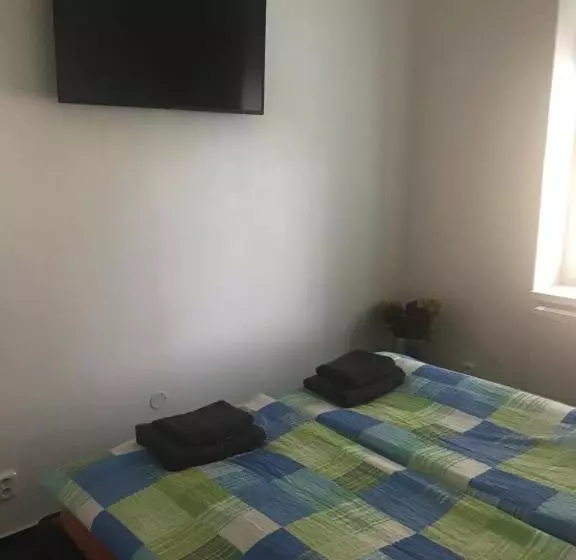 پانسیون Penzion Na Vápence