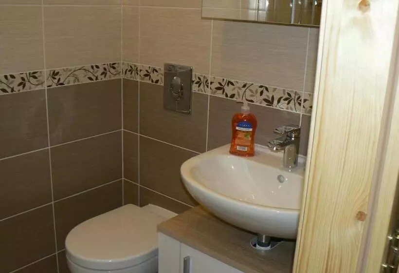 پانسیون Penzion Na Vápence